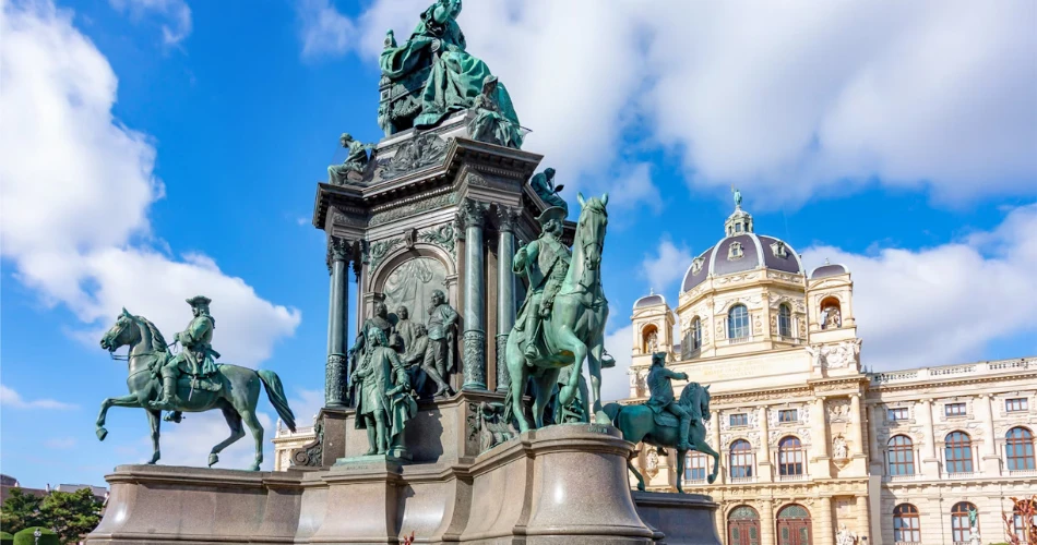 Kunsthistorisches Museum – Admire Masterpieces from Rubens, Vermeer, and Caravaggio