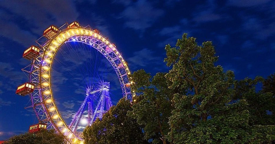 Prater Park & Giant Ferris Wheel (Riesenrad)