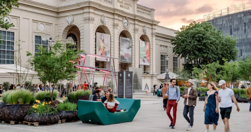 MuseumsQuartier (MQ)