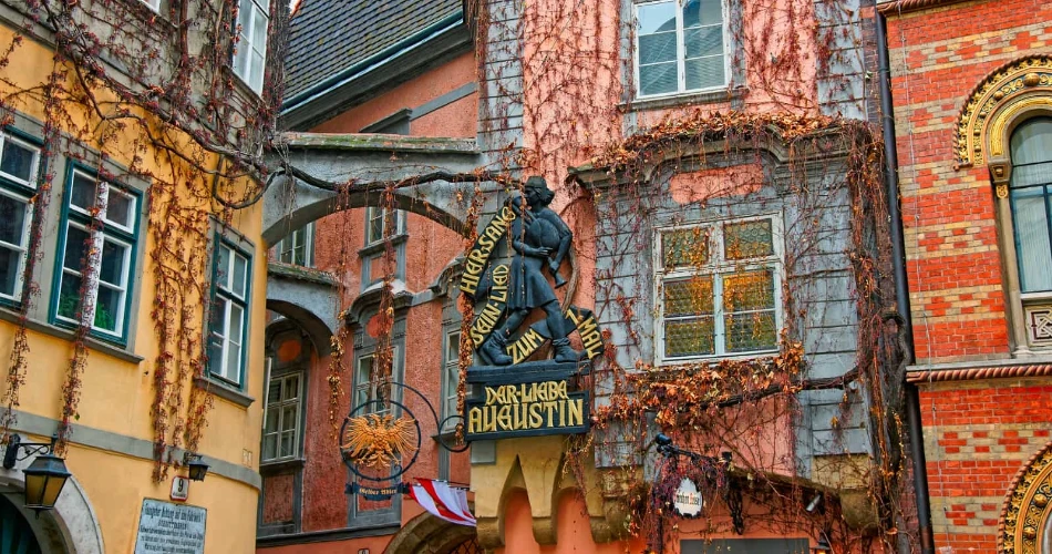 غريشنبايسل. أقدم مطعم في فيينا منذ عام 1447